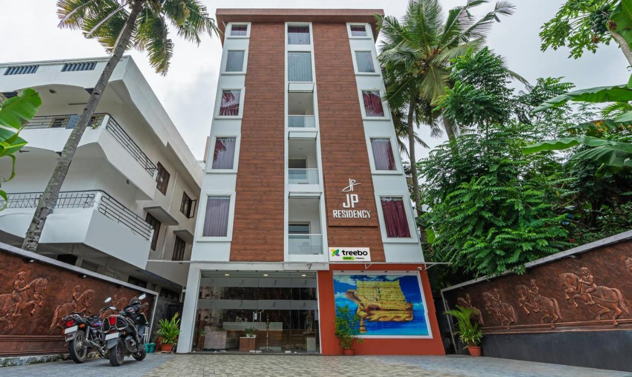 Treebo Jp Residency Hotel Thiruvananthapuram Exterior photo